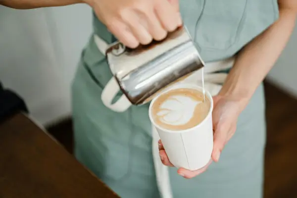 Receita de Café Latte: Como Criar a Bebida Ideal Para Seu Café da Manhã